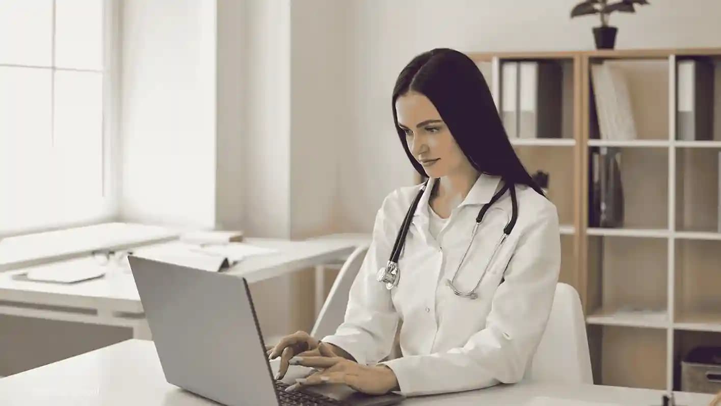 Avoid These 5 Branding Mistakes Doctors Commonly Make Online