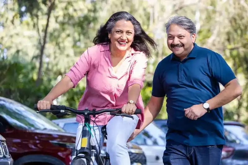 Engaging Hobbies for Seniors: A Path to Enriching Golden Years