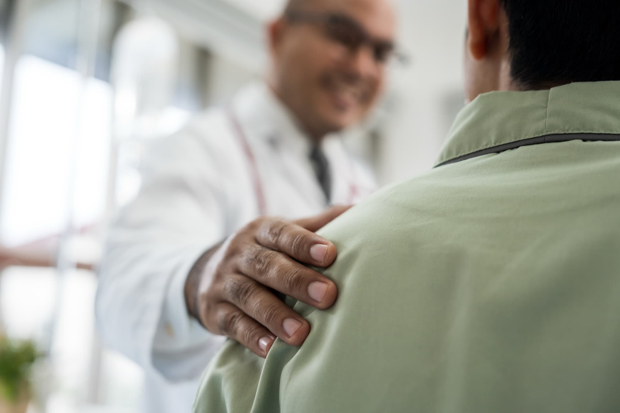 Informed. — Real credentials. Real experience. Know your doctor — before you walk in.